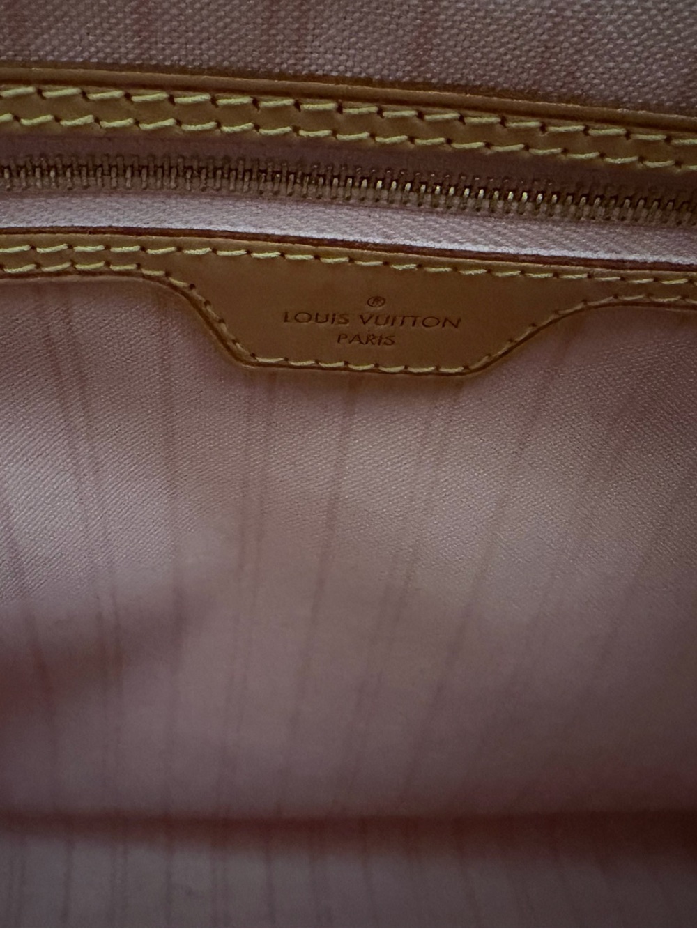 Louis Vuitton Damier Azur Shoulder Hobo with Pink Interior - Picture 7 of 11